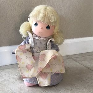 1989 Applause Precious Moments Doll Joni Musical